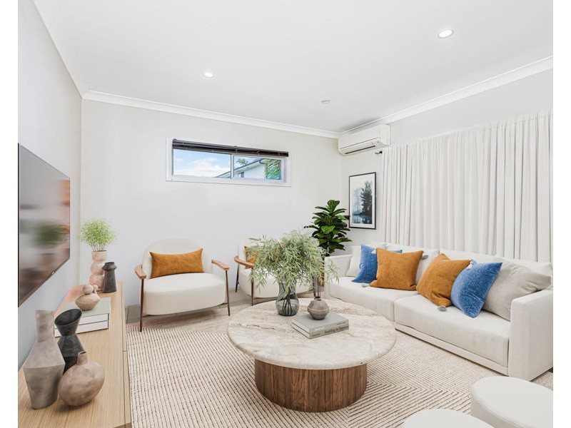 76 & 76A CAMBRIDGE STREET, Cambridge Park NSW 2747
