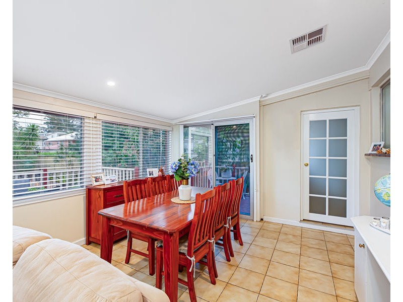 2 DUNDEE STREET, Cambridge Park NSW 2747