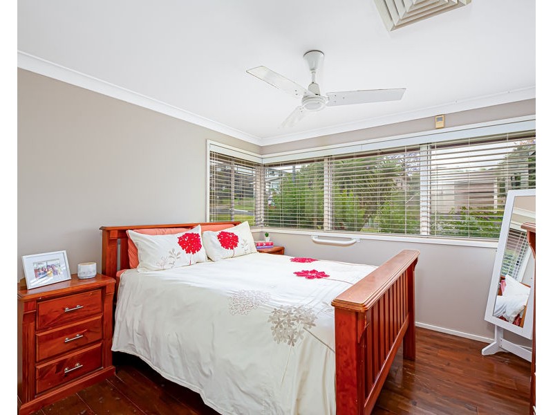 2 DUNDEE STREET, Cambridge Park NSW 2747