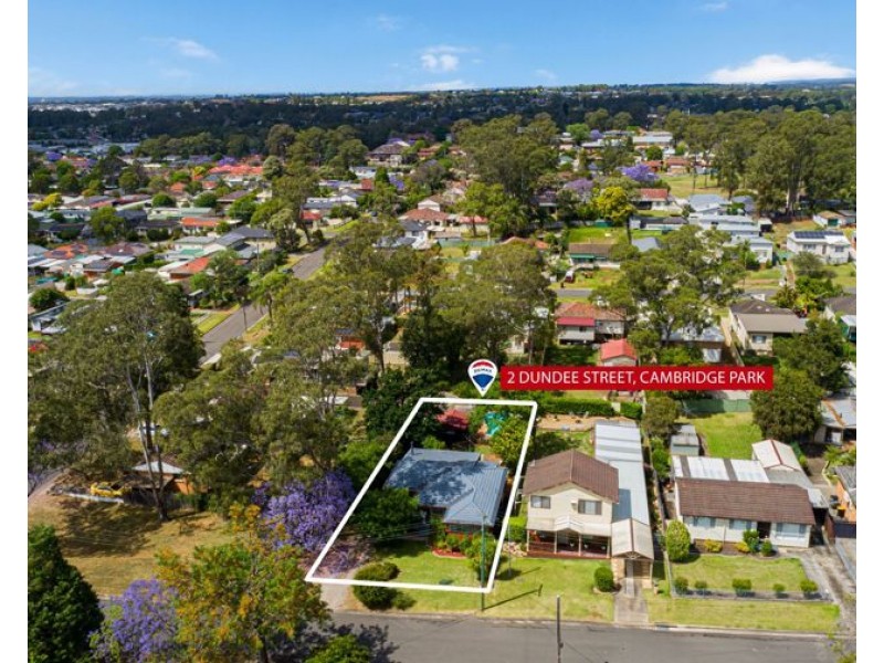 2 DUNDEE STREET, Cambridge Park NSW 2747