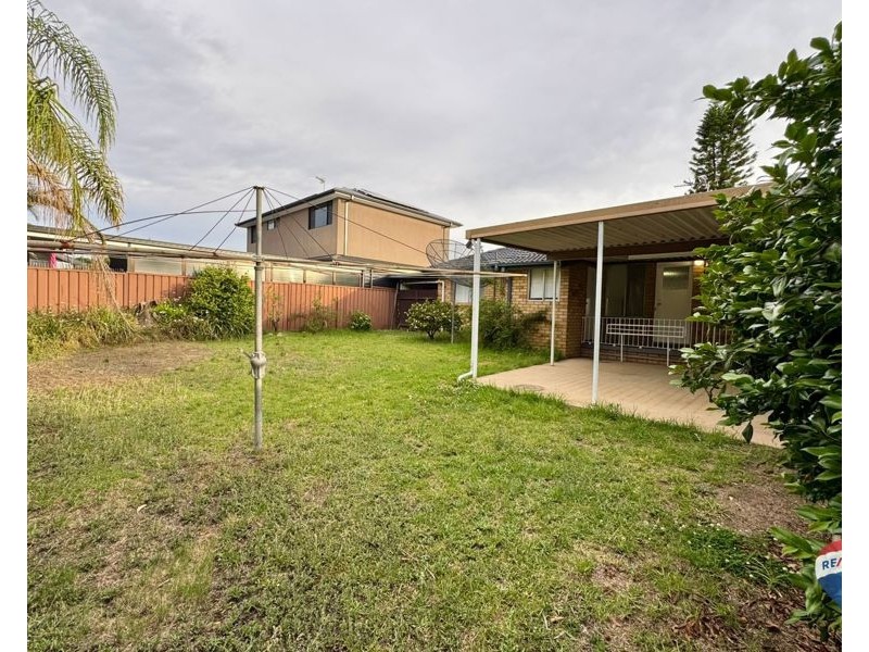 20 LITTLE STREET, Cambridge Park NSW 2747