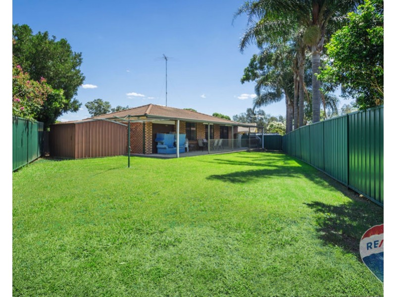 12 WERONA AVENUE, Claremont Meadows NSW 2747