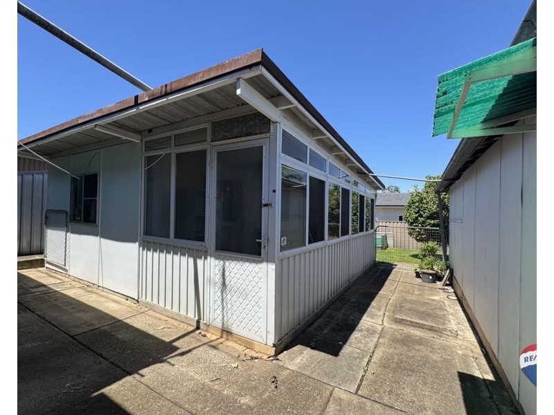 6 CLISSOLD STREET, Cambridge Park NSW 2747