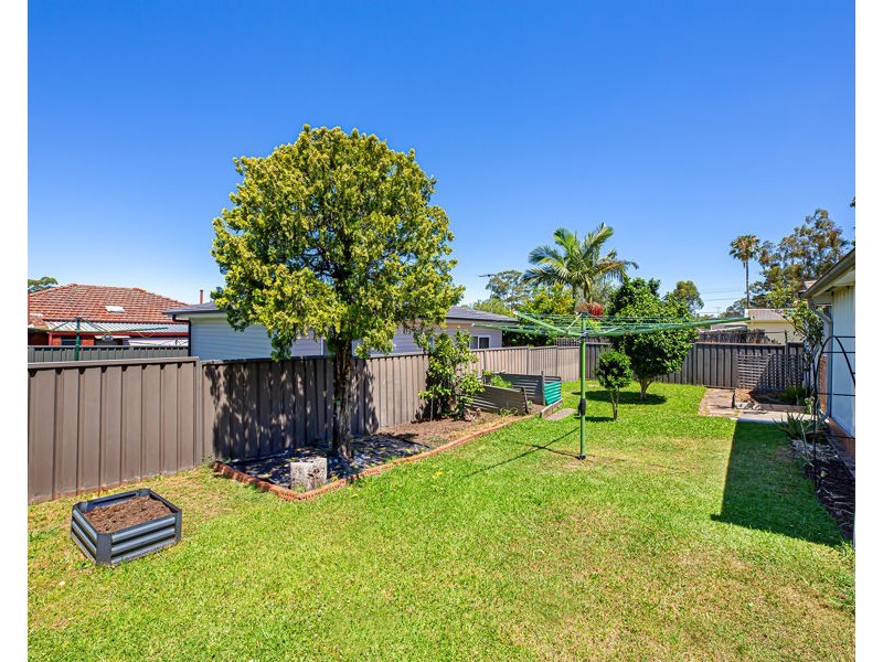 6 CLISSOLD STREET, Cambridge Park NSW 2747