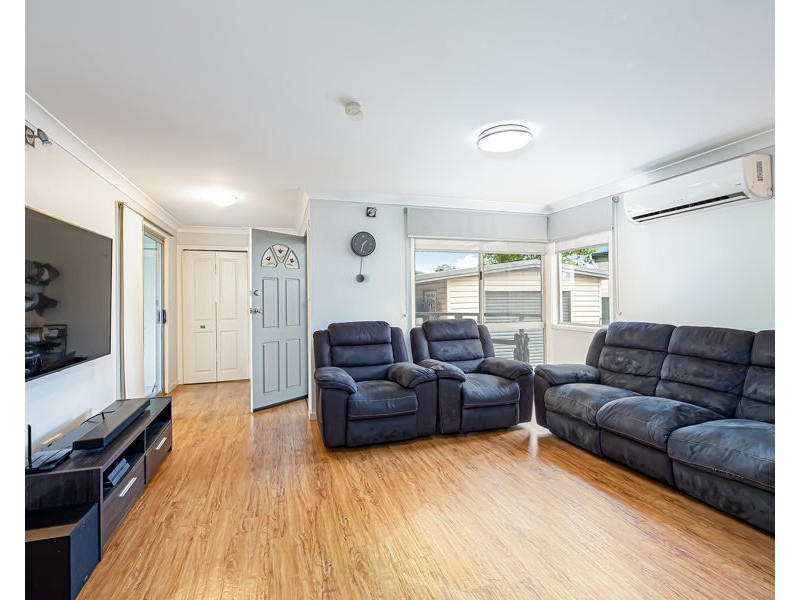 14 PEMBROKE STREET, Cambridge Park NSW 2747