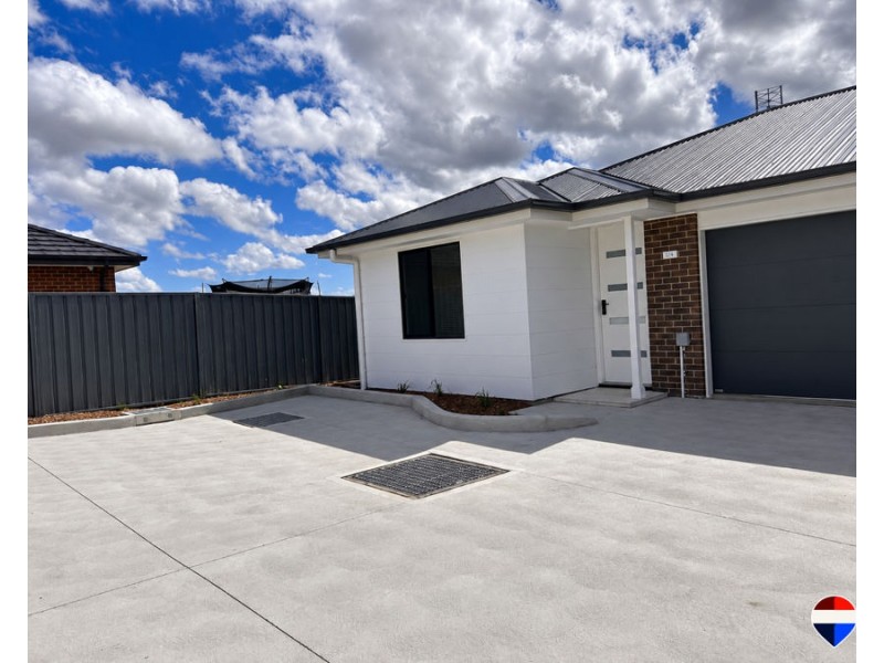 1, 106 Springfield Drive, Lochinvar NSW 2321