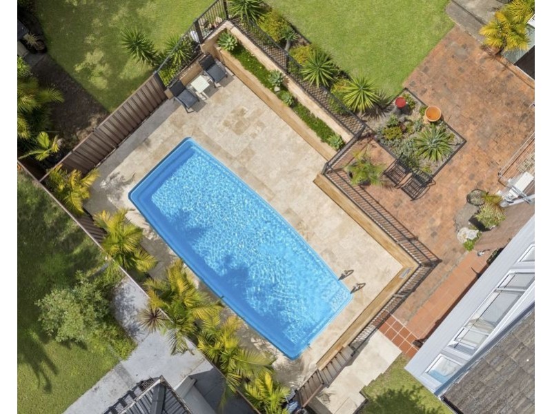 8 Spinnaker Avenue, Tascott NSW 2250