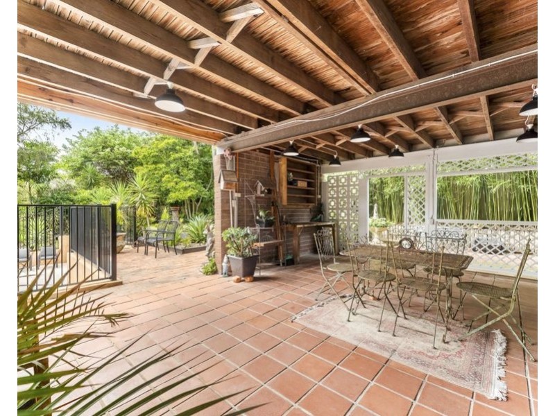 8 Spinnaker Avenue, Tascott NSW 2250