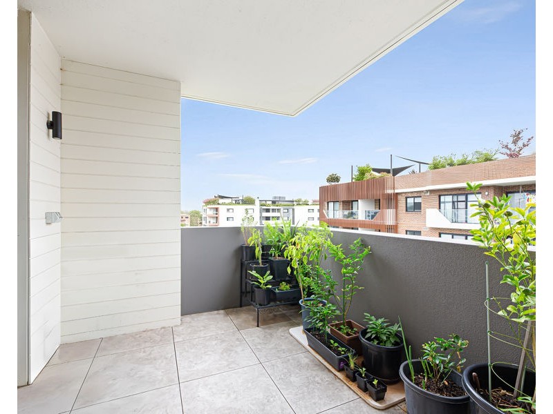 512/10 CARINYA STREET, Blacktown NSW 2148