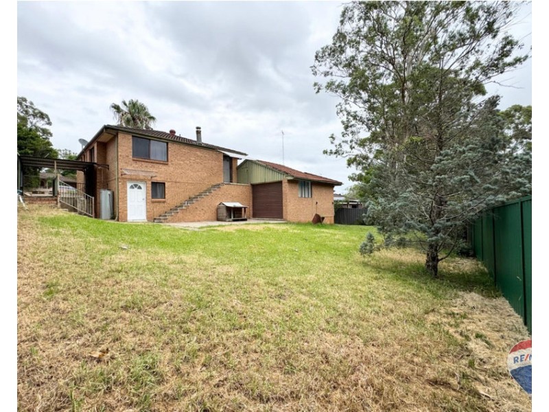 28 DOLOMITE ROAD, Cranebrook NSW 2749
