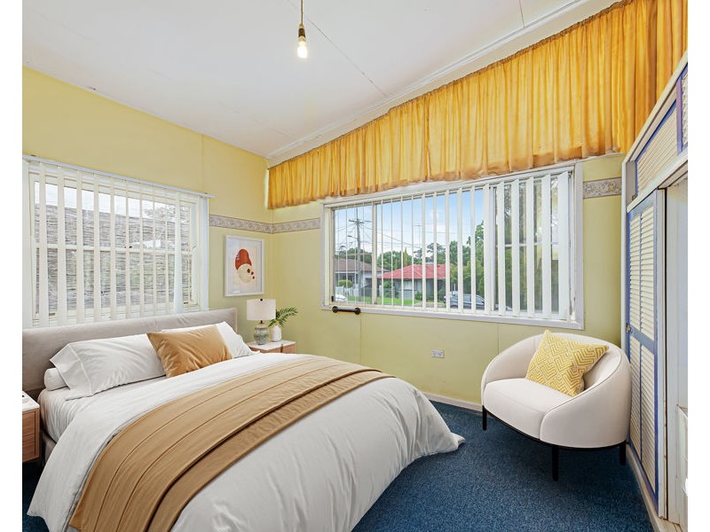 27 REDDAN AVENUE, Penrith NSW 2750