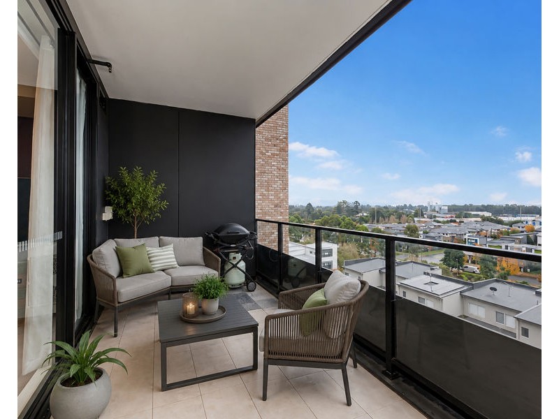 608/26B Lord Sheffield Circuit, Penrith NSW 2750