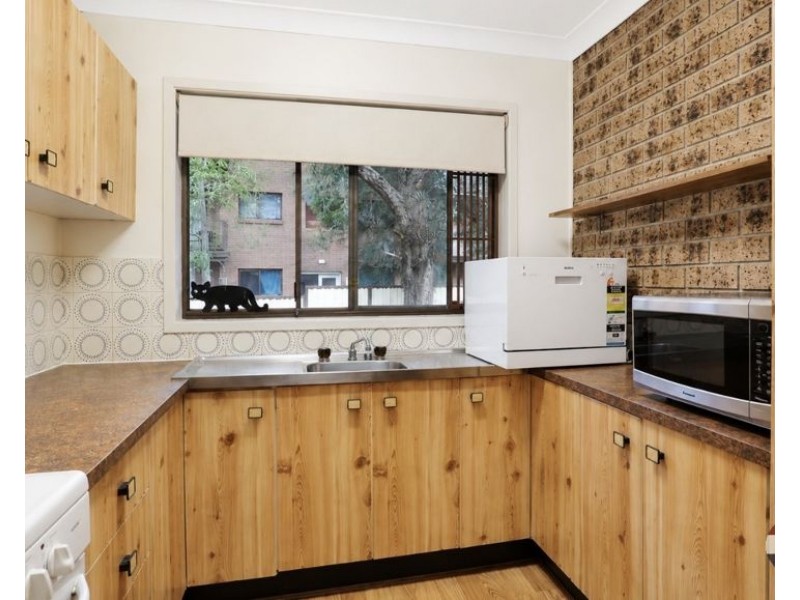 1/30-32 ALBERT STREET, Werrington NSW 2747