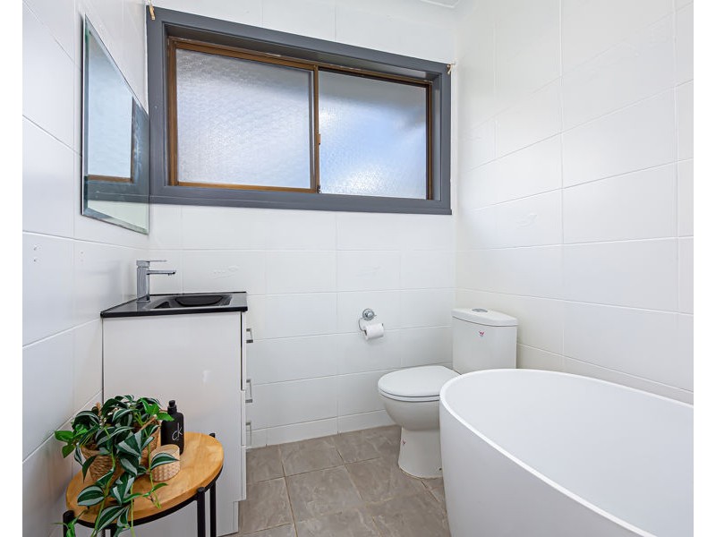 32 WORCESTER ROAD, Cambridge Park NSW 2747