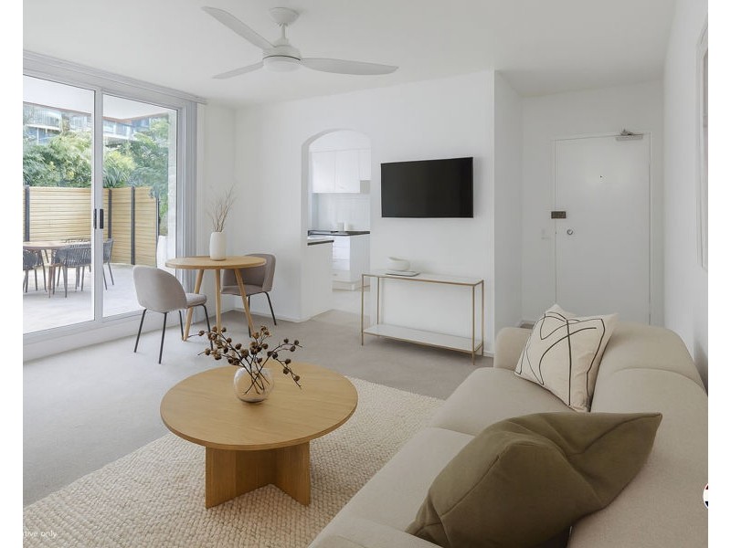 6/52-56 The Crescent, Dee Why NSW 2099