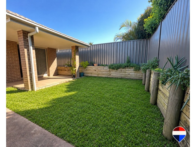 25 & 25A Caravel Street, Hamlyn Terrace NSW 2259