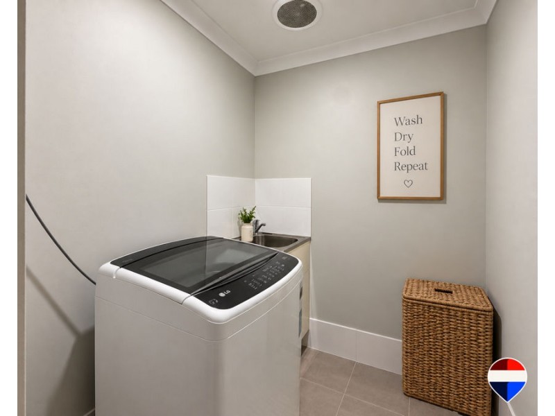 25 & 25A Caravel Street, Hamlyn Terrace NSW 2259