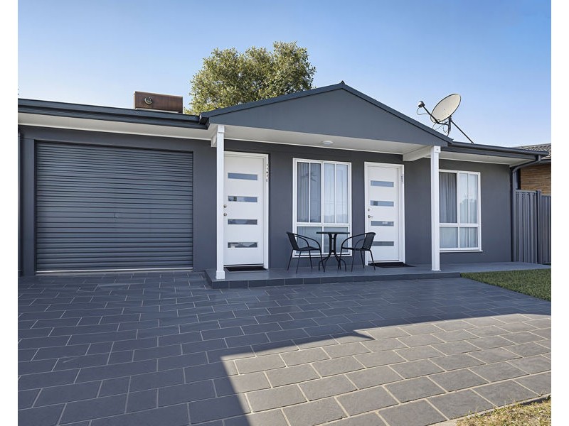 111A & 111B CARLISLE AVENUE, Hebersham NSW 2770