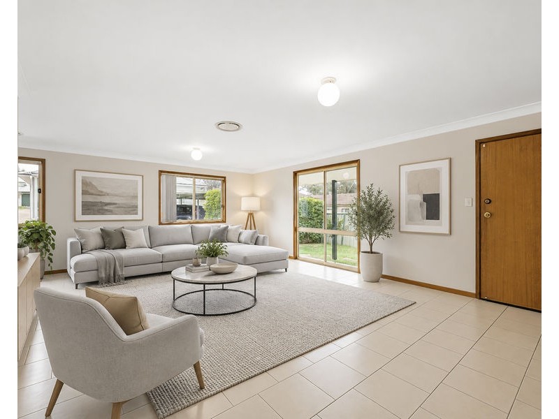 2/42 LINCOLN DRIVE, Cambridge Park NSW 2747