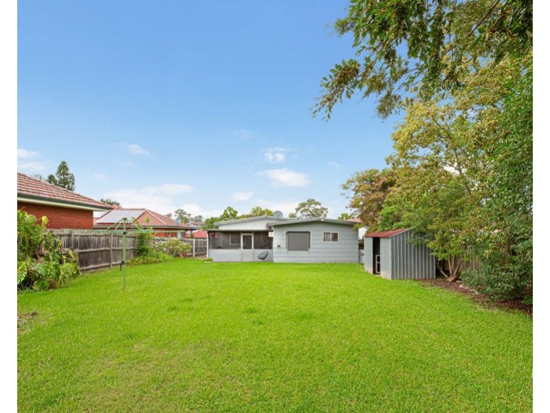 27 REDDAN AVENUE, Penrith NSW 2750