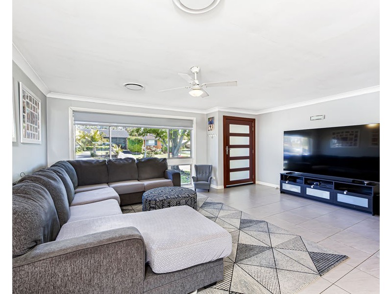 10 OVENS DRIVE, Werrington County NSW 2747