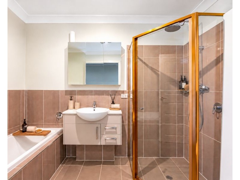 122 Lord Sheffield Circuit, Penrith NSW 2750