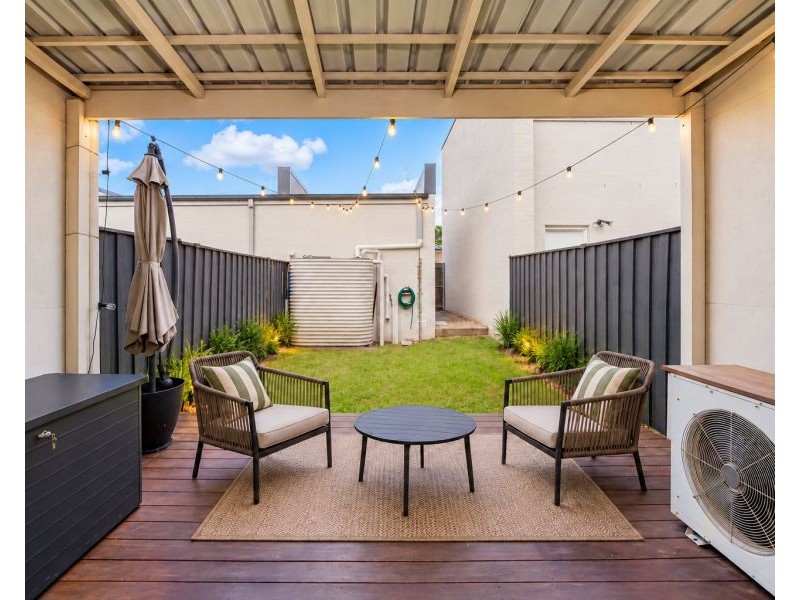 122 Lord Sheffield Circuit, Penrith NSW 2750