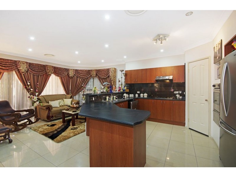 4 Acri St,, Prestons NSW 2170