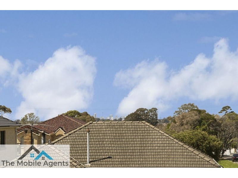 35 Lough Ave, Guildford NSW 2161