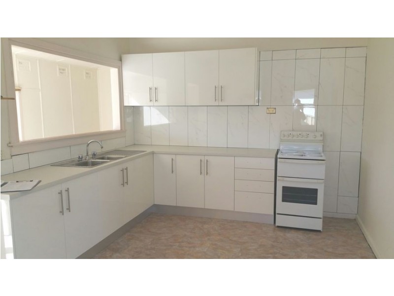 5 Edmondson Avenue, St Marys NSW 2760