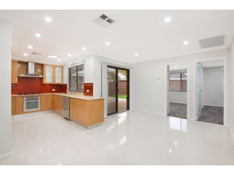 14 Arundel Park Drive, St Clair NSW 2759