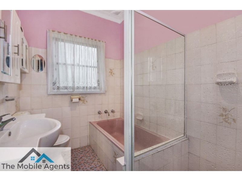 92 Frank st, Mount Druitt NSW 2770