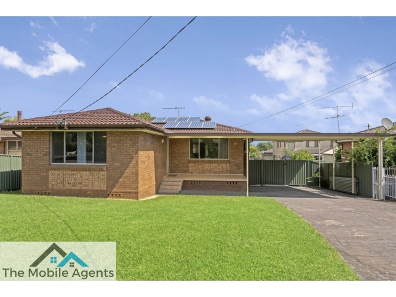 38 thrift place, Colyton NSW 2760