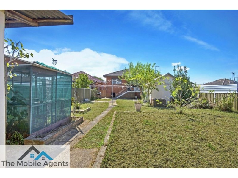 786 The Horsley Drive, Smithfield NSW 2164