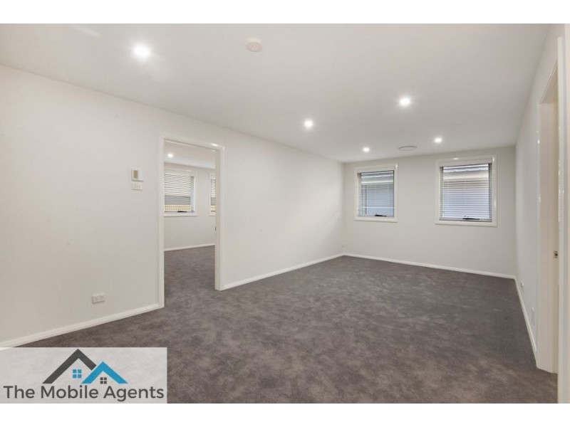 9 Mapleton Ave., Kellyville NSW 2155