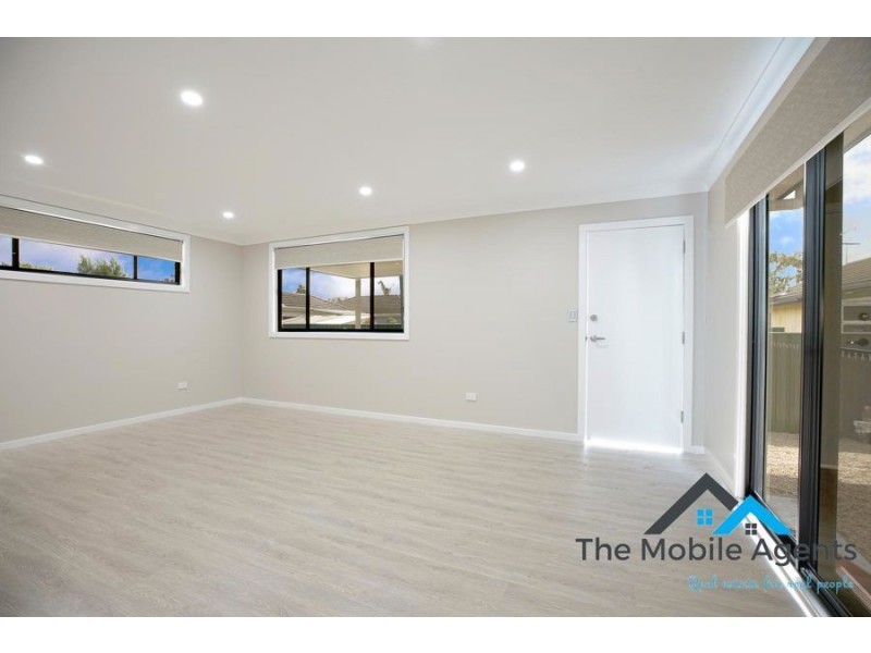 12a Leonard Street, Colyton NSW 2760