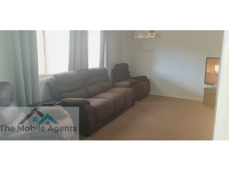 37a Melbourne street, Oxley Park NSW 2760