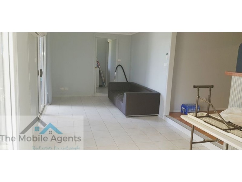 37a Melbourne street, Oxley Park NSW 2760