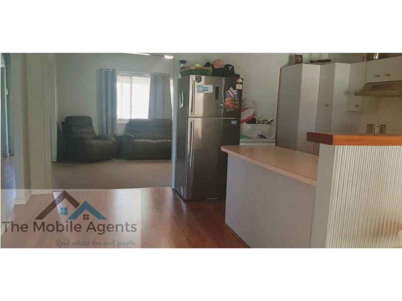 37a Melbourne street, Oxley Park NSW 2760