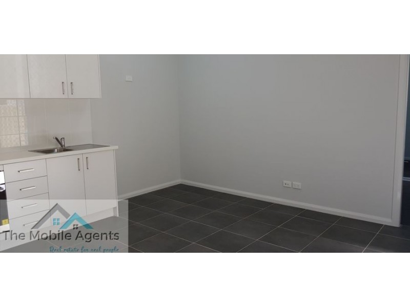 6 Elanora Ave, Blacktown NSW 2148