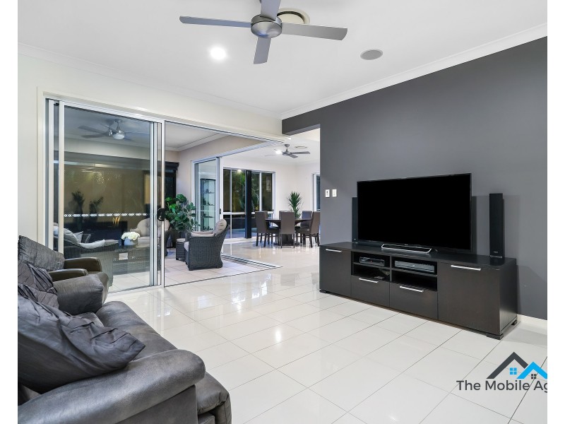 9 Cabriolet Court, Upper Coomera QLD 4209