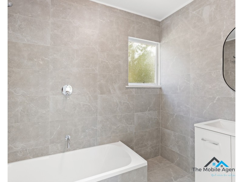 16 Welbeck Street, Logan Central QLD 4114