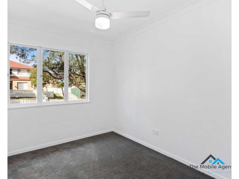 16 Welbeck Street, Logan Central QLD 4114