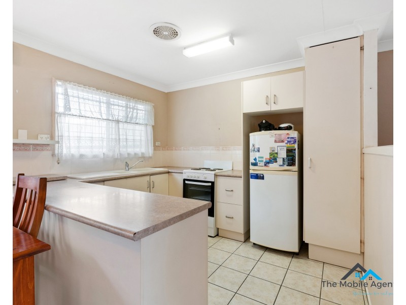 5 Mooney street, Logan Central QLD 4114