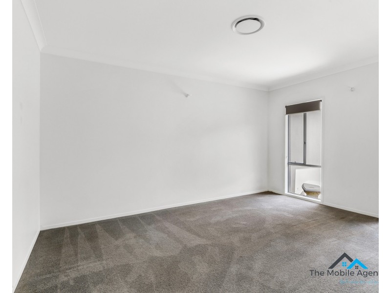 22 Bushland Place, Maudsland QLD 4210