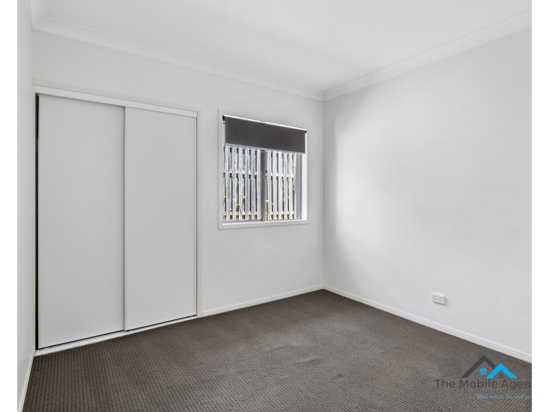 22 Bushland Place, Maudsland QLD 4210