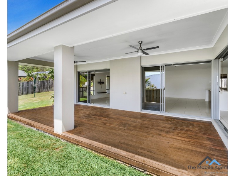 22 Bushland Place, Maudsland QLD 4210