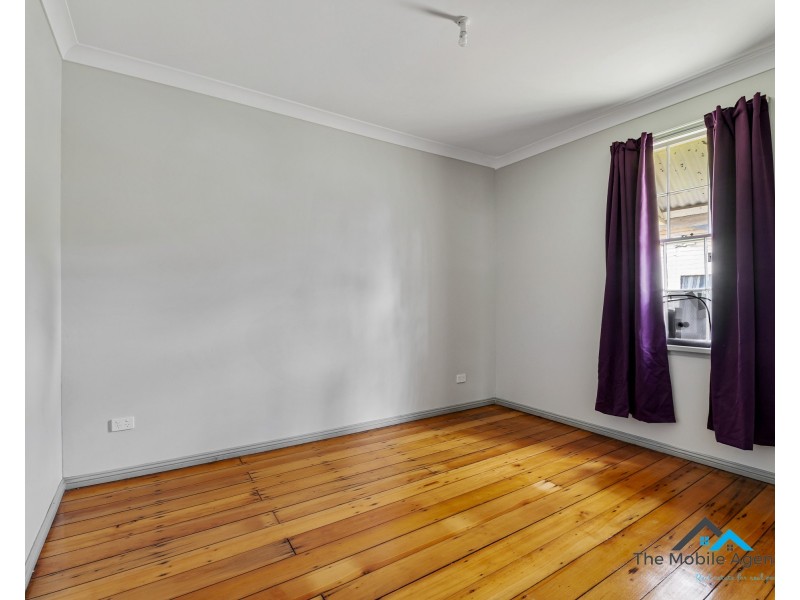 53 Flint street, North Ipswich QLD 4305