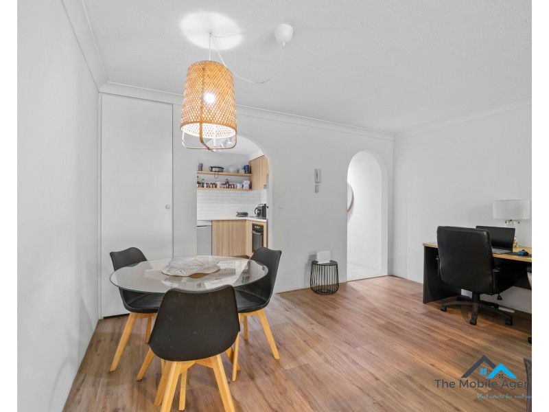 19/24 HAMILTON AVENUE, Surfers Paradise QLD 4217