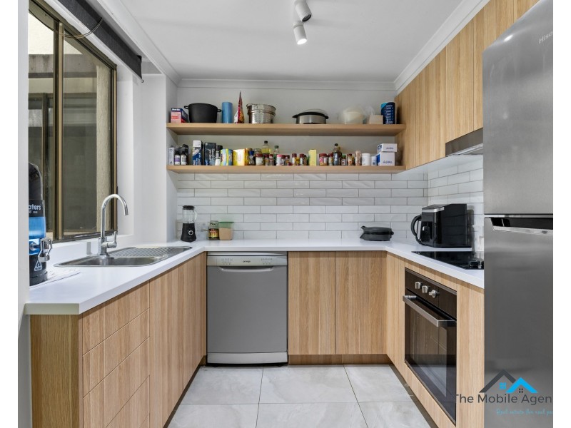 19/24 HAMILTON AVENUE, Surfers Paradise QLD 4217